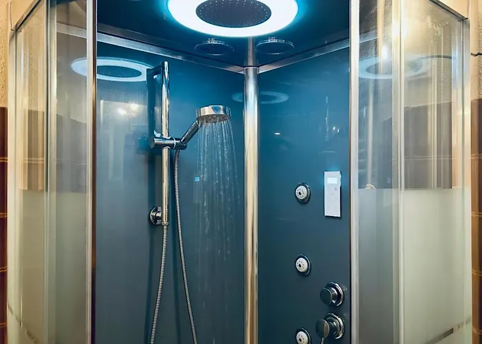 Апартаменты Comfortable With Garden In