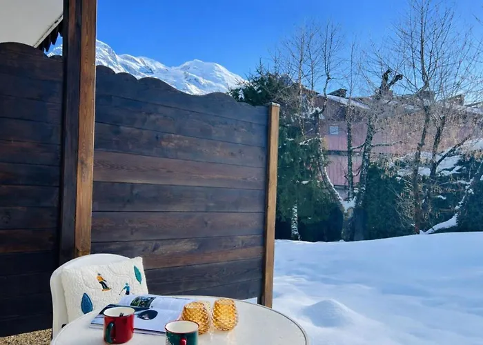 Comfortable With Garden In Апартаменты *